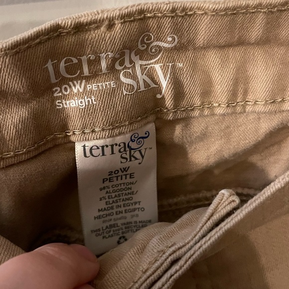 Terra & Sky Petite Straight Leg Khaki Jeans - Picture 4 of 4